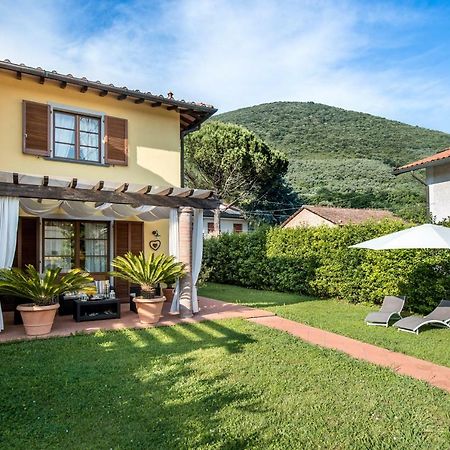 B&B La Rondine Tra Pisa E Lucca San Giuliano Terme Esterno foto