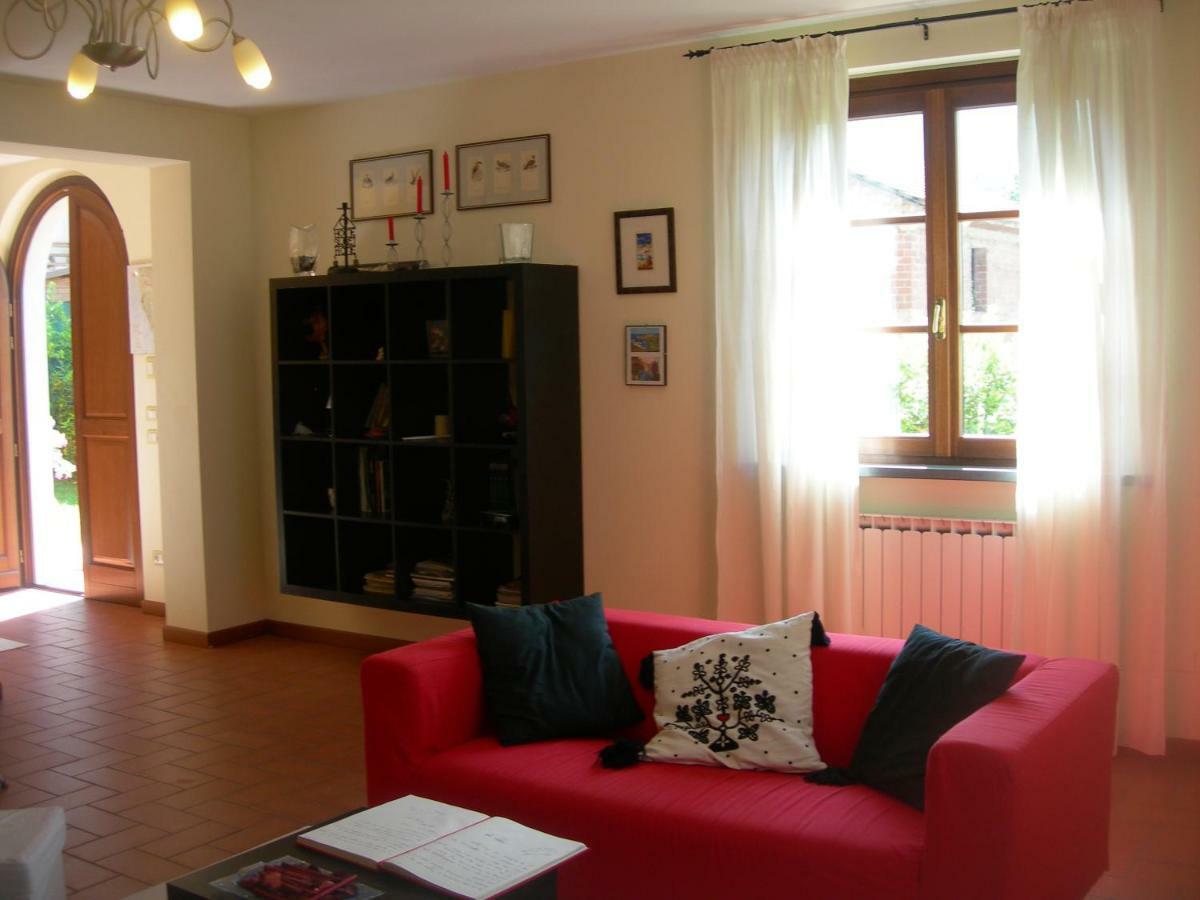 B&B La Rondine Tra Pisa E Lucca San Giuliano Terme Esterno foto